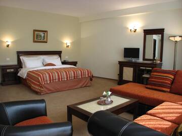 Фото номера Номер-студио Отель Atrium Hotel Ateneu City Center г. Бухарест 5