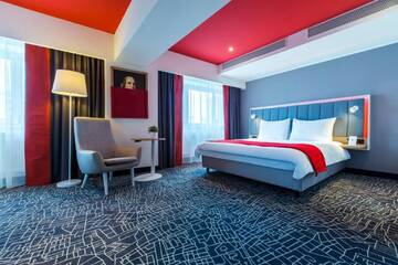 Фото номера Улучшенный номер Апарт-отели Park Inn by Radisson Bucharest Hotel &amp; Residence г. Бухарест 3