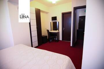 Фото номера Двухместный номер «Комфорт» с 1 кроватью Отель Lina Hotel г. Бухарест 4