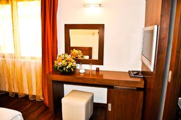 Фото номера Одноместный номер Отель Phoenicia Comfort Hotel г. Бухарест 3
