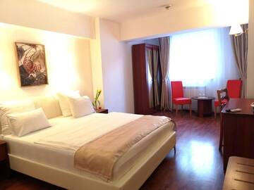 Фото номера Стандартный двухместный номер с 1 кроватью Отель Atrium Hotel Bucharest City Center г. Бухарест 26