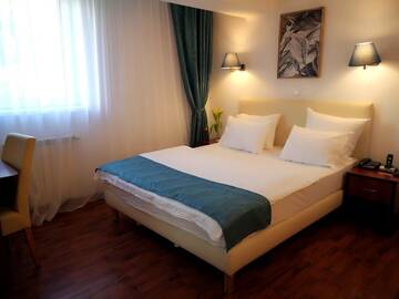 Фото номера Стандартный двухместный номер с 1 кроватью Отель Atrium Hotel Bucharest City Center г. Бухарест 13
