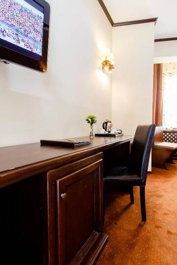 Фото номера Стандартный двухместный номер с 1 кроватью Отель International Bucharest City Centre Hotel г. Бухарест 12