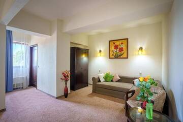Фото номера Люкс Отель Avis Hotel By WS Hotel Group г. Бухарест 4