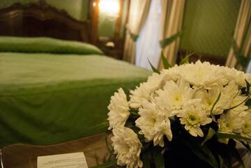 Фото номера Inner Garden Room Отель Hotel Casa Capsa г. Бухарест 3