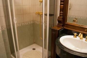 Фото номера Inner Garden Room Отель Hotel Casa Capsa г. Бухарест 5