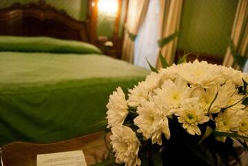Фото номера Inner Garden Room Отель Hotel Casa Capsa г. Бухарест 6