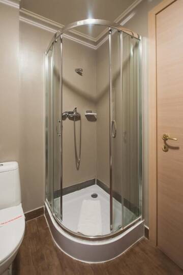 Фото номера Семейные апартаменты Отель Hotel Hemingway Residence г. Бухарест 6