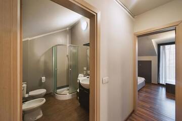 Фото номера Семейные апартаменты Отель Hotel Hemingway Residence г. Бухарест 19