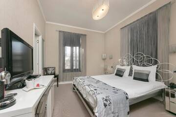 Фото номера Стандартный двухместный номер с 1 кроватью Отель Hotel Boutique Vila Arte г. Бухарест 3