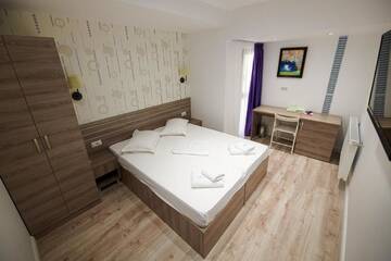 Фото номера Двухместный номер Делюкс с 1 кроватью Отель Liad Hotel г. Бухарест 6