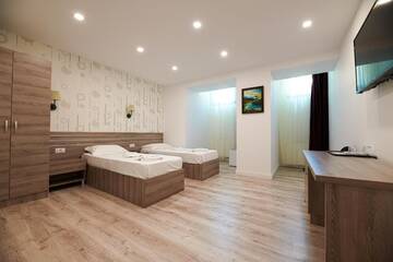 Фото номера Двухместный номер Делюкс с 1 кроватью Отель Liad Hotel г. Бухарест 17