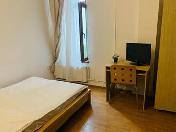 Фото номера Бюджетный одноместный номер Отель Happy Accomodation г. Бухарест 6